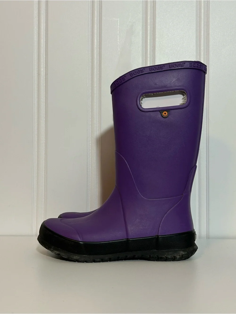 Bogs kids purple rain boots plush lined with handles